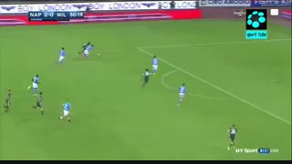 ناپولی ۴-۲ آث میلان