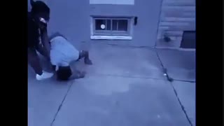 دخترا هم توضیحات ضد پسره هم کلیپش ضد پسره بکوبین لایکو دخترا