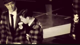 Sulay moment_ *___*سوهو-لی-اکسو-سولی-exo-suho-lay-layho -sulay مال یه قرن پیشه که میکسش کردم ولی خیلی قشنگه دوسش دارم *_*