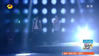 یه رقص فوق العاده زیبا از وویونگ ونیکیون(گروه2pm)