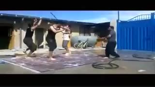 هم کار هم رقص ،آخر خنده