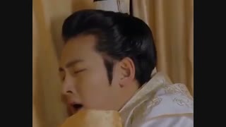 تیکه ی بامزه ی ملکه کی(خیلی خوبه از دستش ندید واقعا)