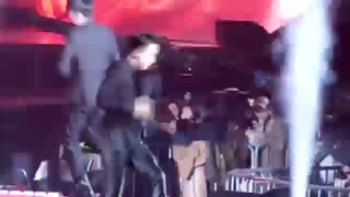 من حرفی ندارم.......فقط راوی........vixx