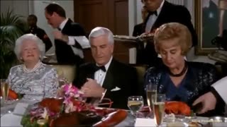 از بهترین های کمدین مشهور آمریکا Leslie Nielsen