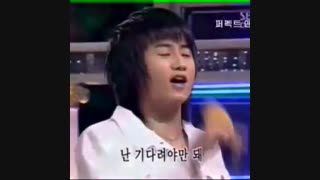 بچه ها آهنگی که یونگ سنگ تو فستیوال خوند (توضیحات )