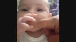 من یه پرندم ارزو دارم که.......... بقیشو یاد ندارم کیا انلاینن؟