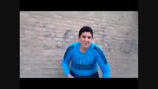 اینجوری باید بلال بخوری