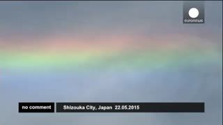 گویی در اسمان ژاپن رنگین کمان افقی دیده شده است البته گرده افقی نیس