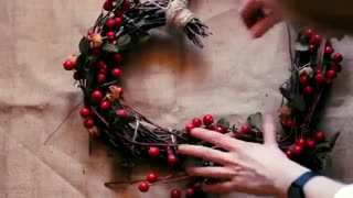 قلب دکوری با شاخه درخت