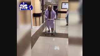 راه رفتن بیمار بعد از جراحی تعویض مفصل زانو