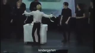 دیروز تمینُ سورپرایز کردن براش 4 روز زودتر تولد گرفتن *-*❤