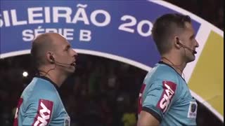 سوتی عجیب از تیم برزیل در کانال (سپتیک تانک)