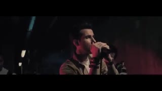 Mehdi Ahmadvand - Divar - Video ( مهدی احمدوند - دیوار - ویدیو )