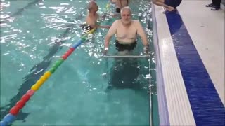 ورزش در آب در استخر پردیسان نور تهران