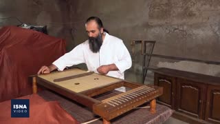 هنرنمایی با «ساز فرش»؛ سازی که صدایش تا سازمان ملل رفت