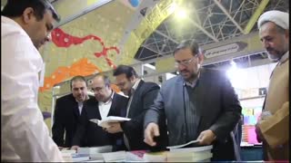 بازدید آشناگر، استاندار سمنان از هفدهمین نمایشگاه کتاب استان-سالن غدیر سمنان